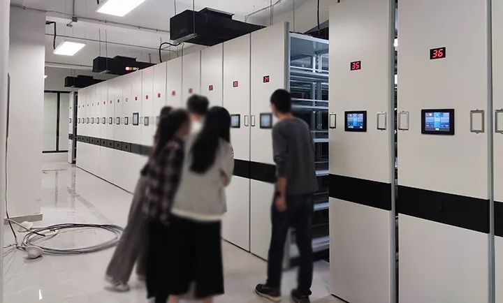 庫房溫濕度<font color='red'><font color='red'>控制系統(tǒng)</font></font>